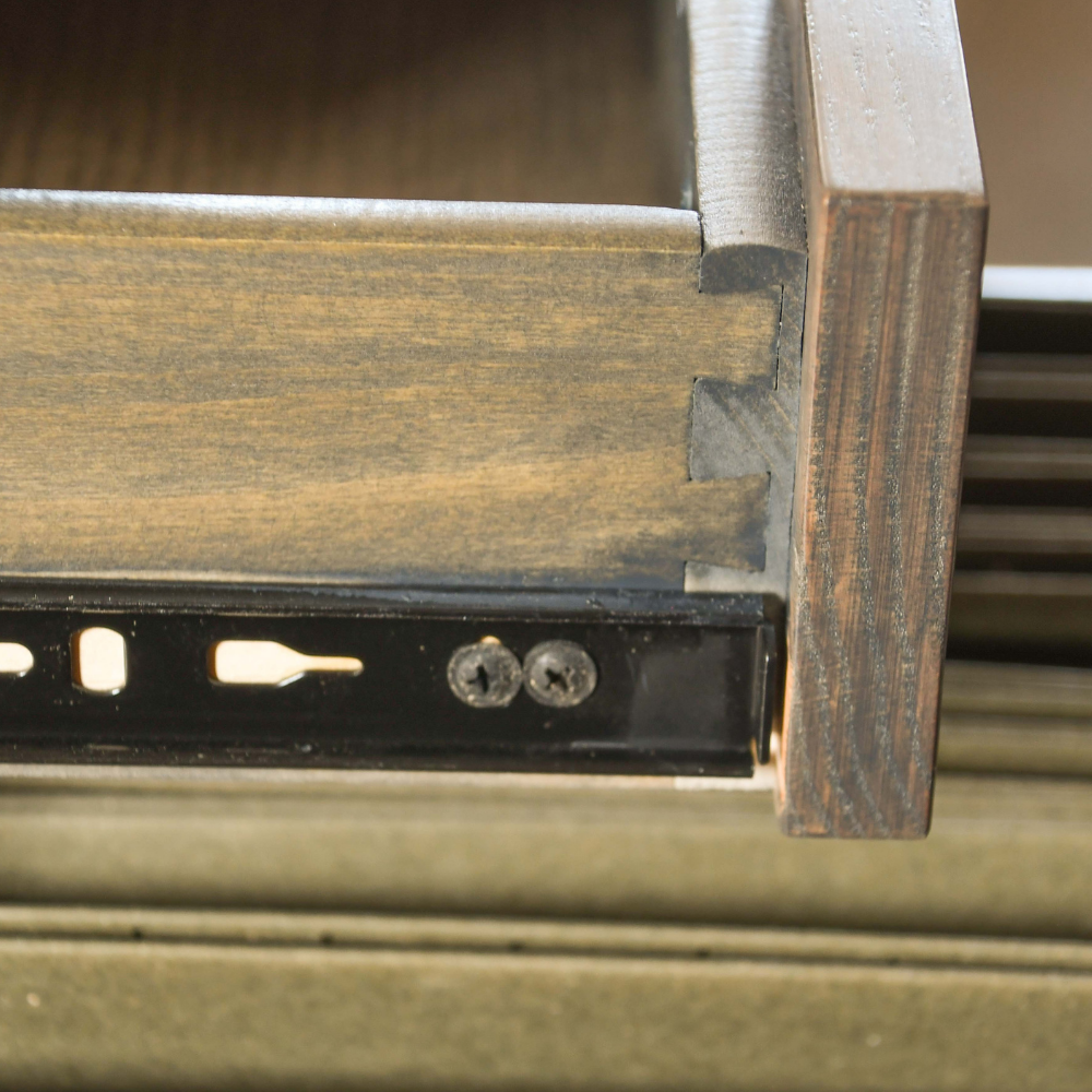 Flat Ridge Furniture Tall Cutting Board Table 157