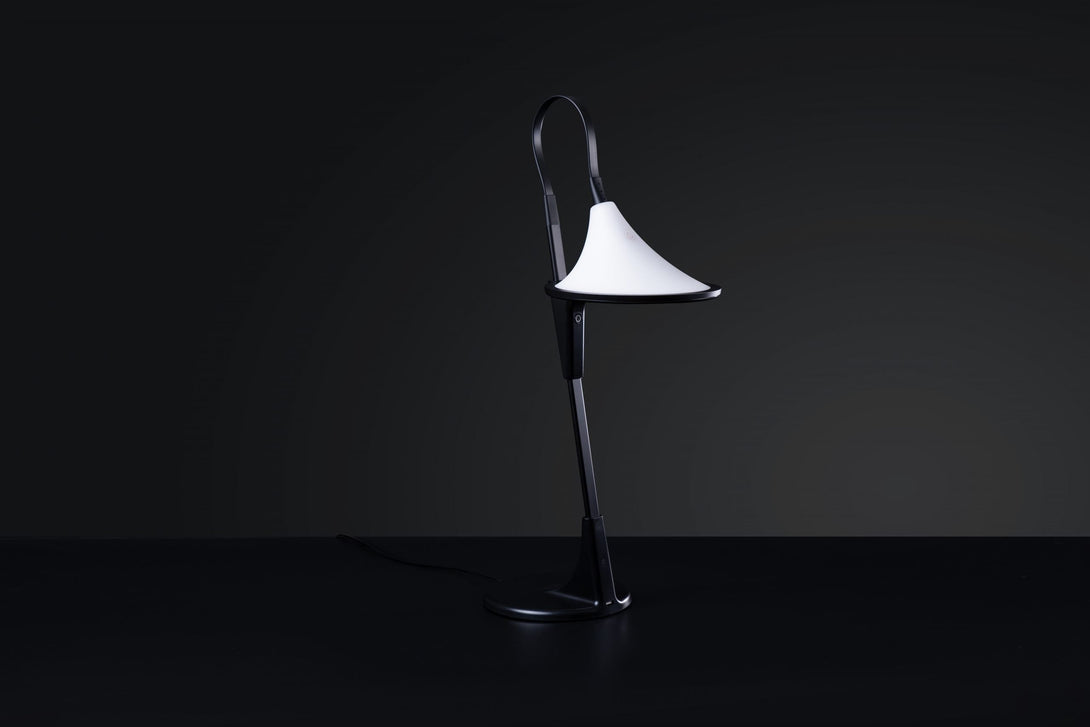 Cometa Table Lamp She Sewing Tables