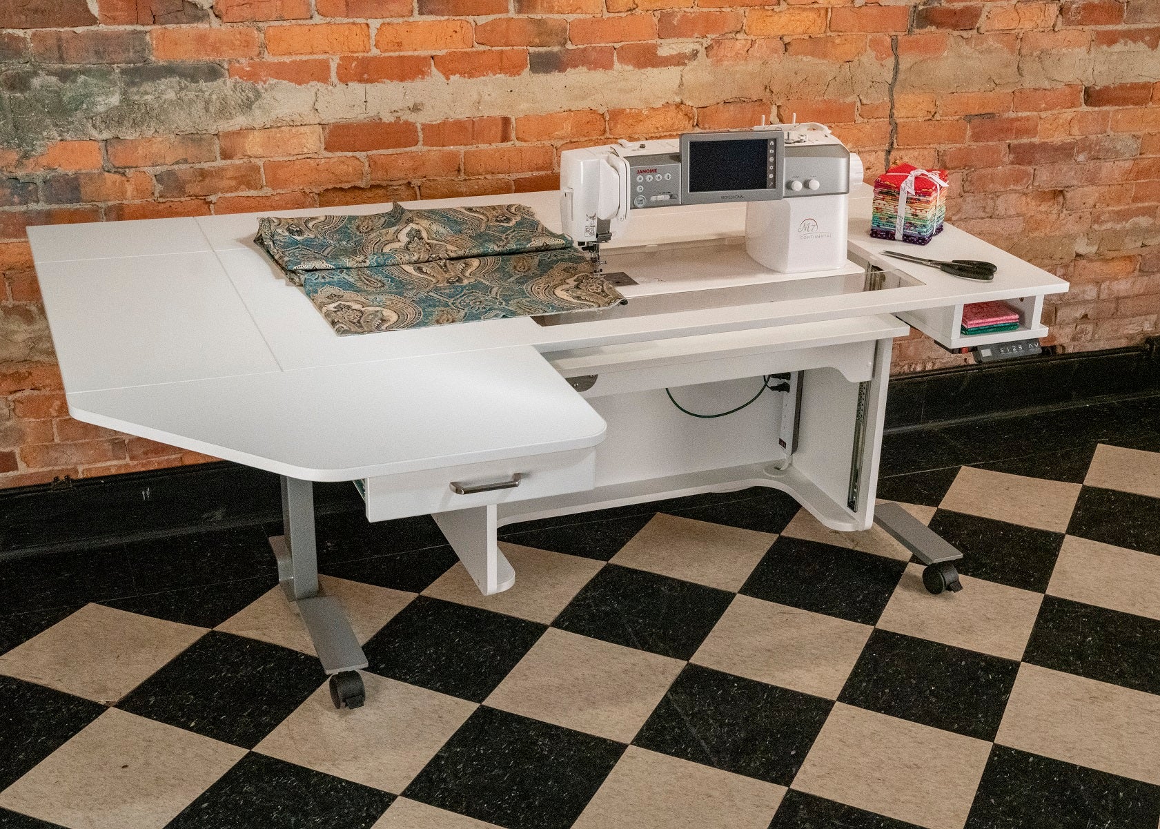 Horn of America  Model 9000 New Heights Adjustable Sewing Table (Mult –  Austin Sewing